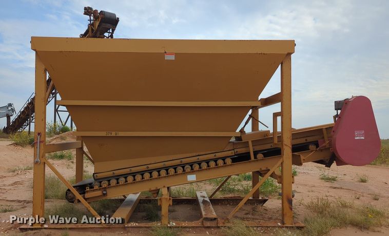 image for item LY9434 Ex-Cel  hopper feeder