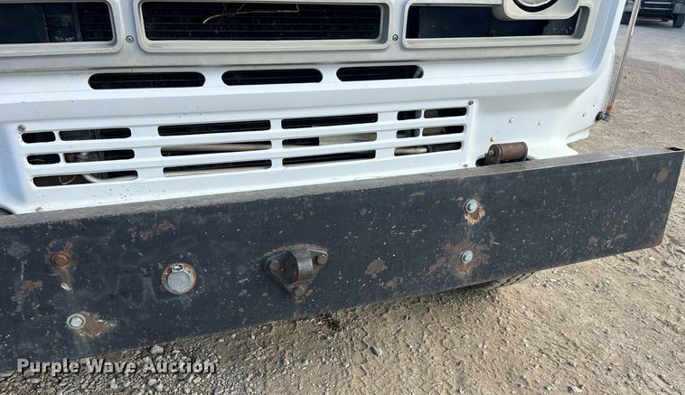 image for item MG9480 1988 GMC C6000  utility / service truck