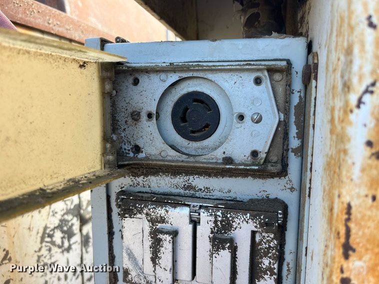 image for item MG9480 1988 GMC C6000  utility / service truck