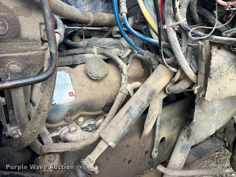 image for item MG9480 1988 GMC C6000  utility / service truck