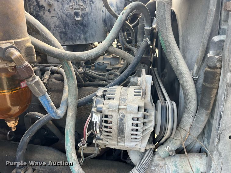 image for item MG9480 1988 GMC C6000  utility / service truck