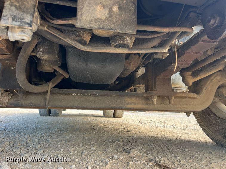 image for item MG9480 1988 GMC C6000  utility / service truck