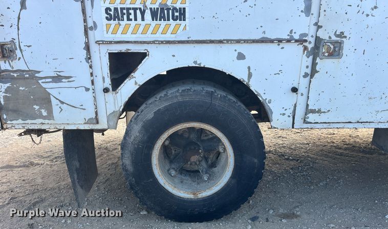 image for item MG9480 1988 GMC C6000  utility / service truck