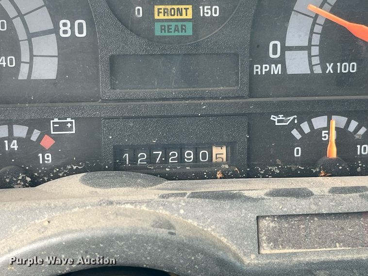 image for item MG9481 2000 GMC C7500  utility / service truck