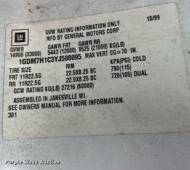 image for item MG9481 2000 GMC C7500  utility / service truck