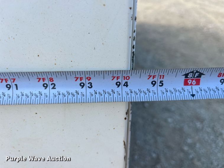 image for item MG9482 2005 GMC C5500  utility / service truck