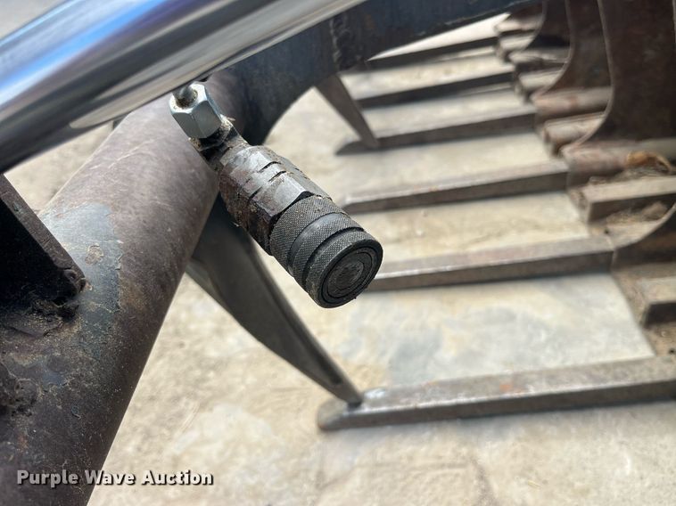 image for item MG9483 79" W skid steer grapple bucket