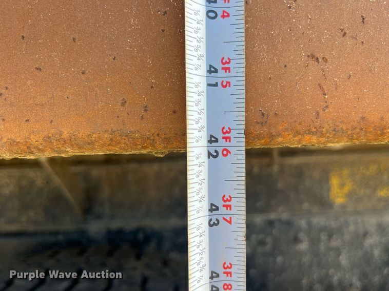 image for item MG9485 1994 Peterbilt 378  dump truck