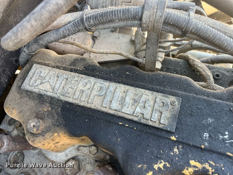 image for item MG9485 1994 Peterbilt 378  dump truck