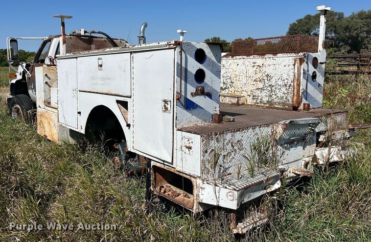 image for item MG9486 1988 GMC  utility / service truck