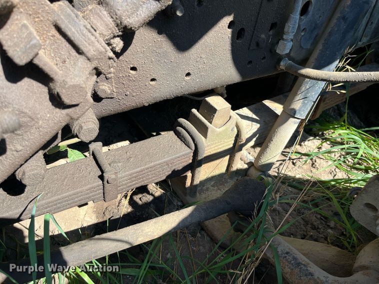 image for item MG9486 1988 GMC  utility / service truck