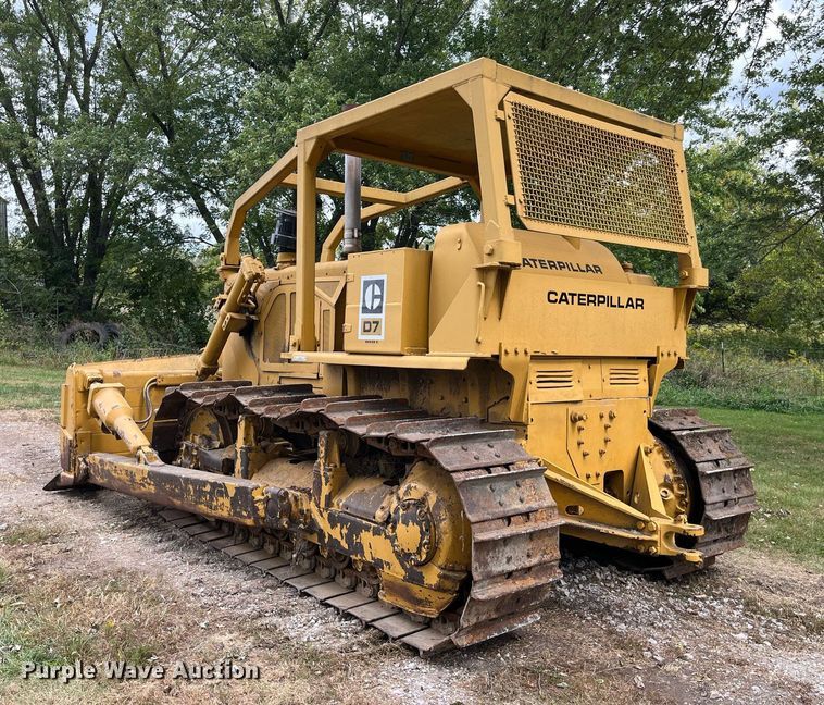 image for item MG9488 1966 Caterpillar D7E  dozer