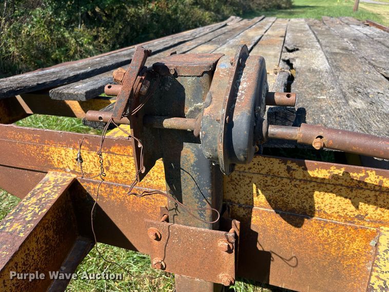 image for item MG9505 1994 Belshe  equipment trailer