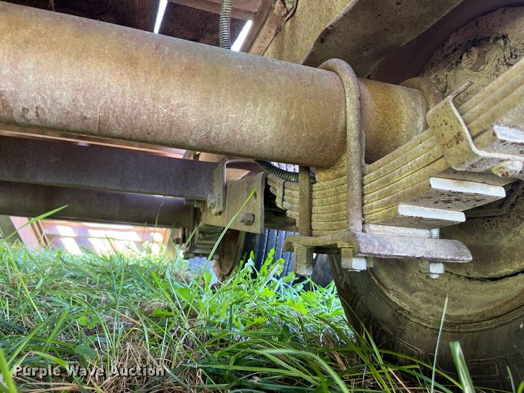 image for item MG9505 1994 Belshe  equipment trailer