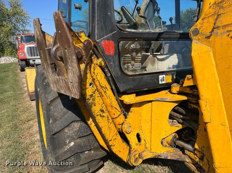 image for item MG9506 1991 John Deere 410D  backhoe