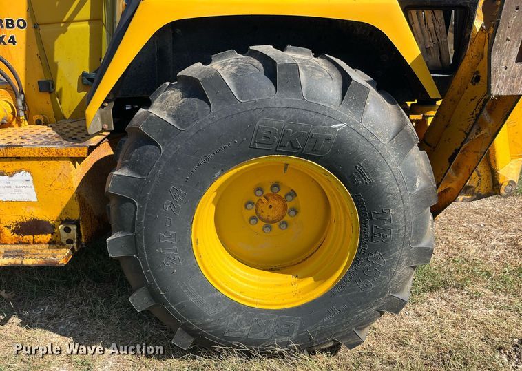 image for item MG9506 1991 John Deere 410D  backhoe