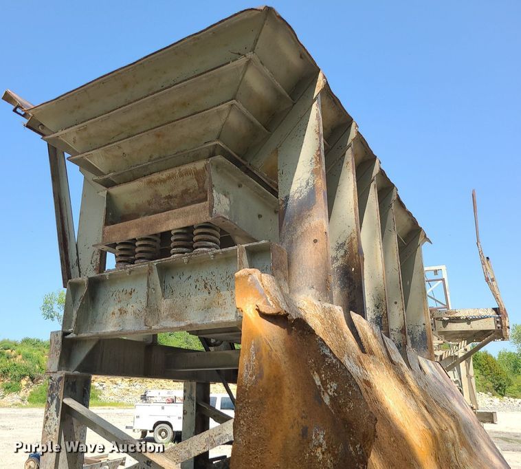 image for item MG9649 Cedarapids 4336 crusher