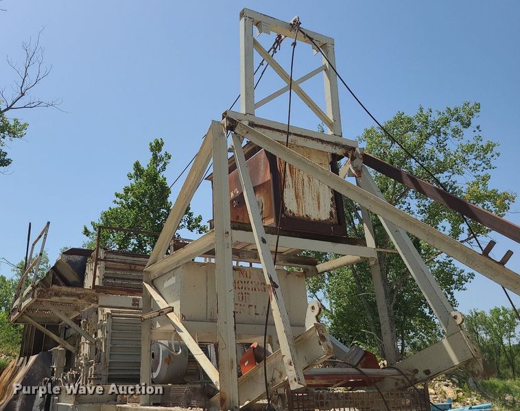 image for item MG9649 Cedarapids 4336 crusher