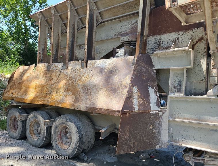 image for item MG9649 Cedarapids 4336 crusher