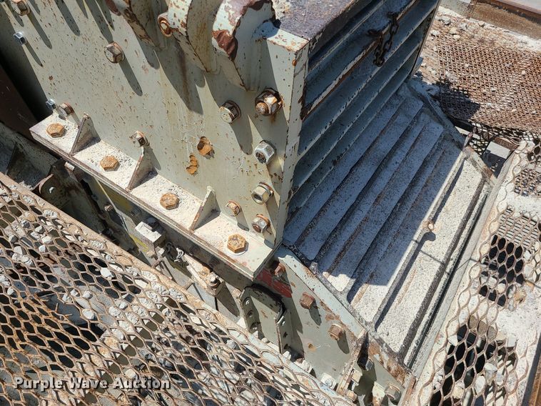 image for item MG9649 Cedarapids 4336 crusher