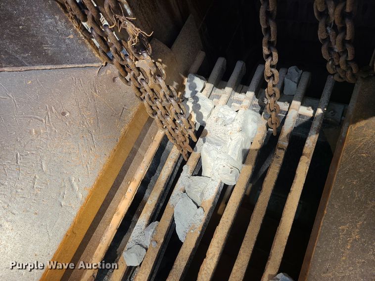 image for item MG9649 Cedarapids 4336 crusher