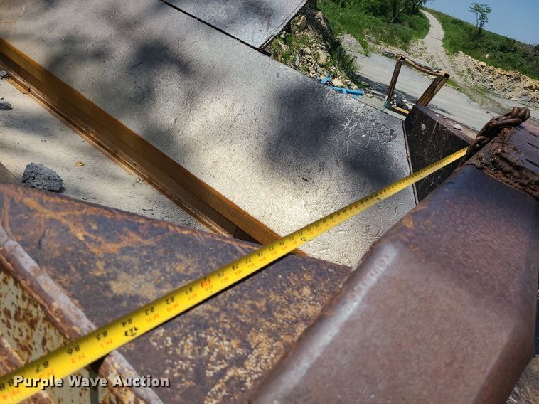 image for item MG9649 Cedarapids 4336 crusher