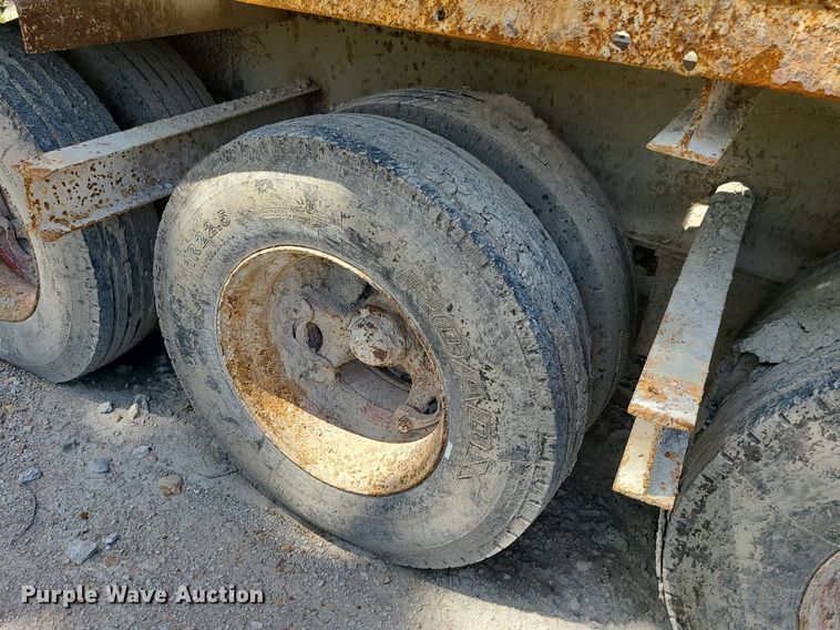 image for item MG9649 Cedarapids 4336 crusher