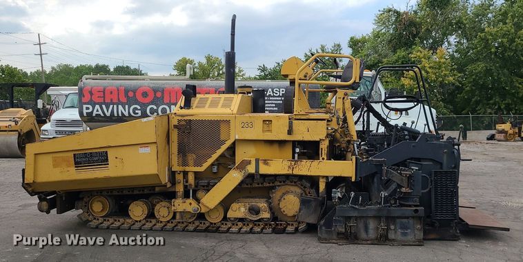 image for item MG9744 2004 Caterpillar AP650B  screed