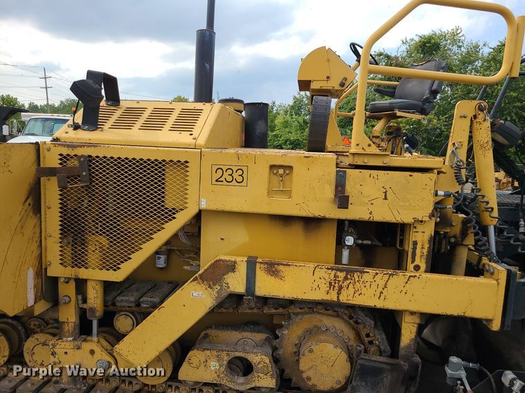 image for item MG9744 2004 Caterpillar AP650B  screed