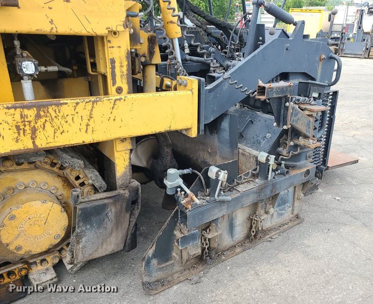 image for item MG9744 2004 Caterpillar AP650B  screed