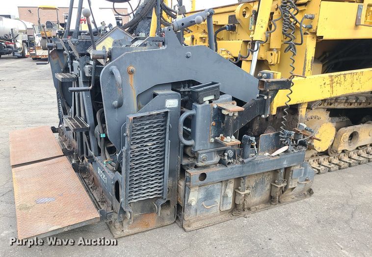 image for item MG9744 2004 Caterpillar AP650B  screed