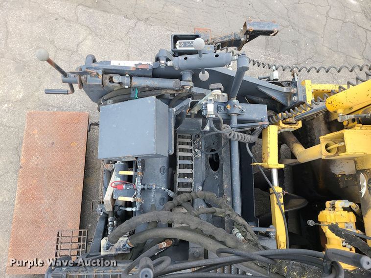 image for item MG9744 2004 Caterpillar AP650B  screed