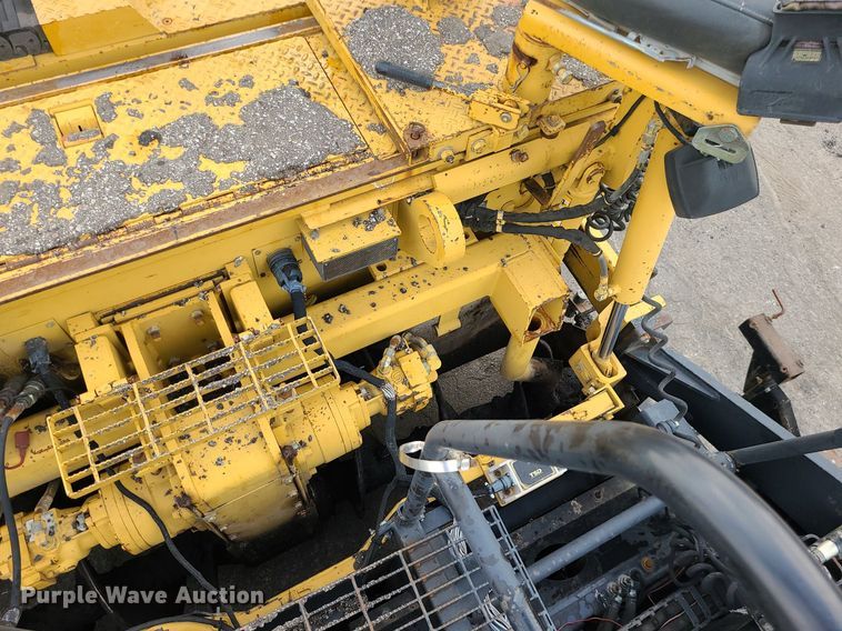 image for item MG9744 2004 Caterpillar AP650B  screed