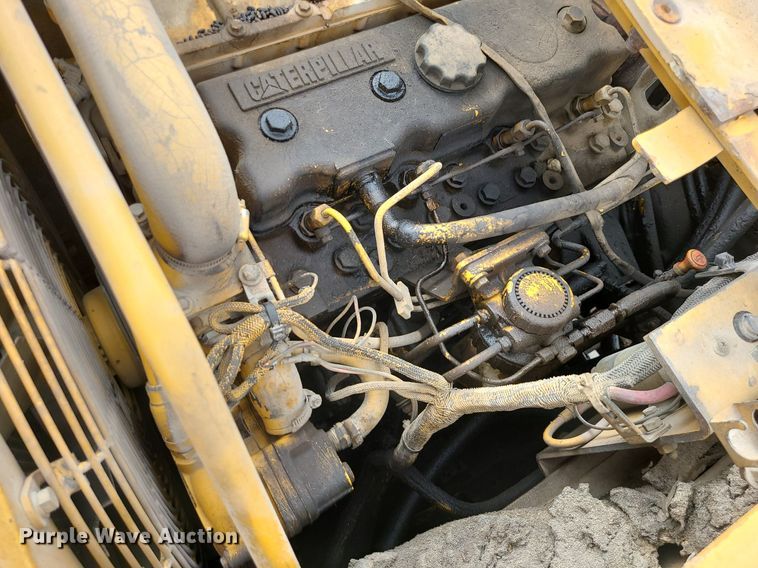 image for item MG9744 2004 Caterpillar AP650B  screed