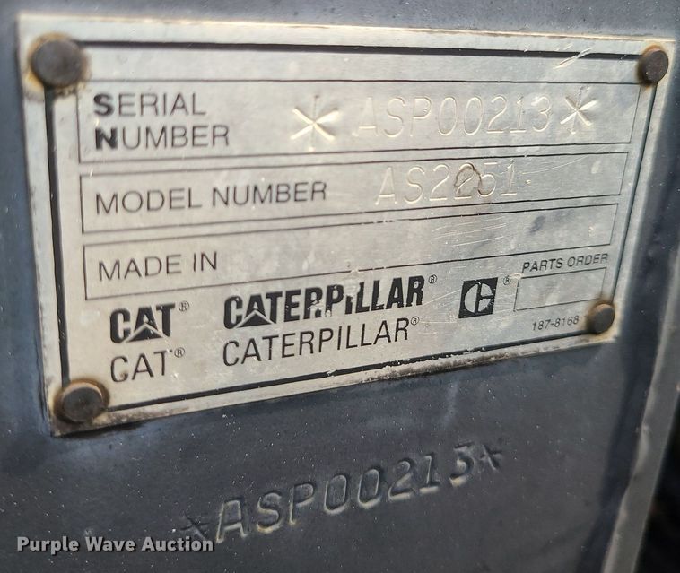 image for item MG9744 2004 Caterpillar AP650B  screed