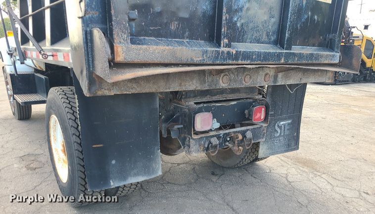 image for item MG9751 1990 Chevrolet 6500 Kodiak  dump truck
