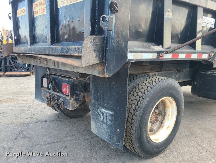 image for item MG9751 1990 Chevrolet 6500 Kodiak  dump truck