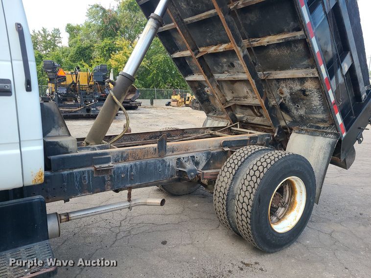 image for item MG9751 1990 Chevrolet 6500 Kodiak  dump truck