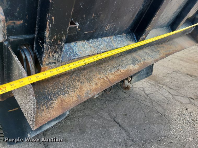 image for item MG9751 1990 Chevrolet 6500 Kodiak  dump truck