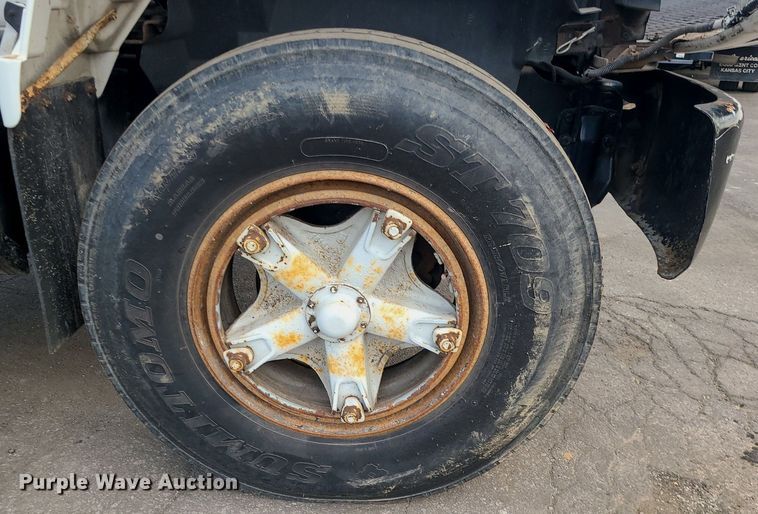 image for item MG9751 1990 Chevrolet 6500 Kodiak  dump truck