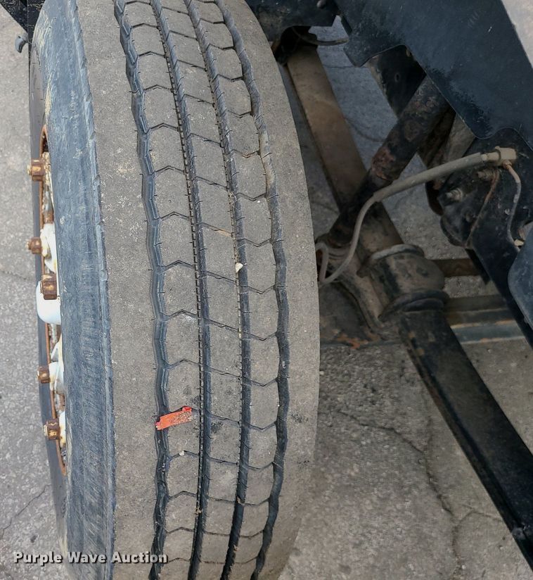 image for item MG9751 1990 Chevrolet 6500 Kodiak  dump truck