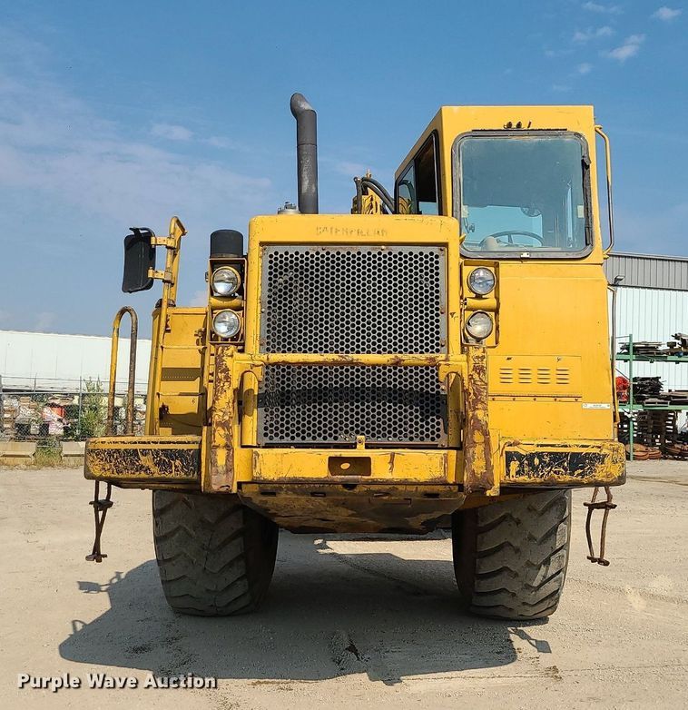 image for item MG9758 1988 Caterpillar 627E  conventional scraper