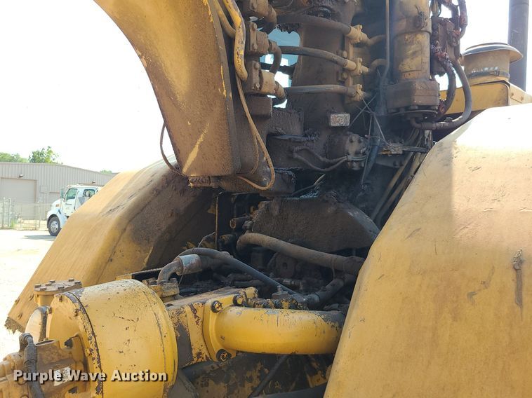 image for item MG9758 1988 Caterpillar 627E  conventional scraper