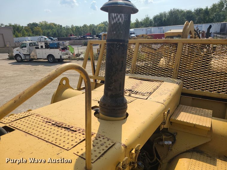 image for item MG9758 1988 Caterpillar 627E  conventional scraper