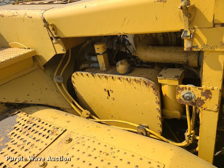 image for item MG9758 1988 Caterpillar 627E  conventional scraper