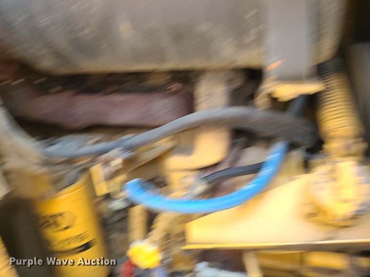 image for item MG9758 1988 Caterpillar 627E  conventional scraper