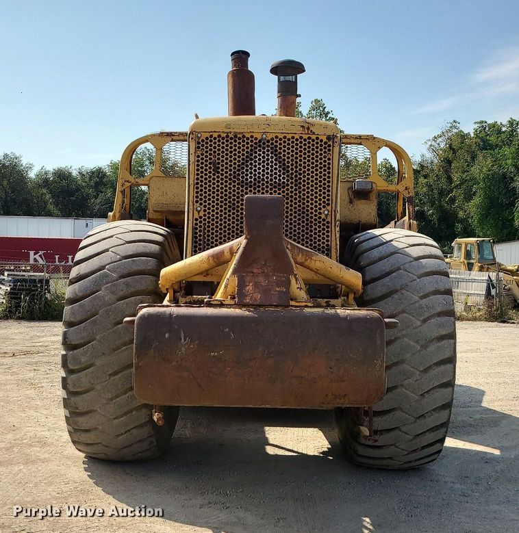 image for item MG9759 1977 Caterpillar 627B  conventional scraper