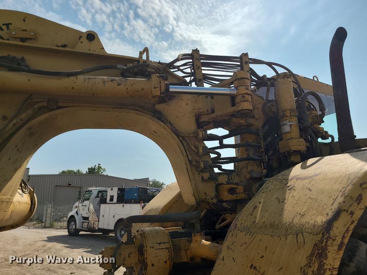 image for item MG9759 1977 Caterpillar 627B  conventional scraper