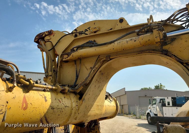 image for item MG9759 1977 Caterpillar 627B  conventional scraper