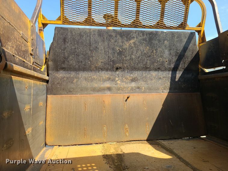 image for item MG9759 1977 Caterpillar 627B  conventional scraper